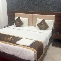Hotel Gaurav Primer Near Vrindavan, hótel í Vrindāvan