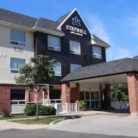 Staywell Inn & Suites, hotel v destinácii London