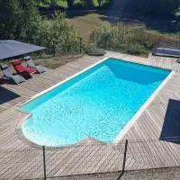 Gîte le Pech: Sainte-Foy-de-Longas şehrinde bir otel