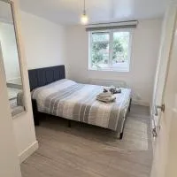 Small En-suite – hotel w mieście Enfield Lock
