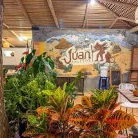 Hostal Juan Palitos, hotel u gradu Los Santos