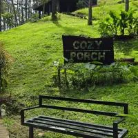 Malaybalay में, होटल Cozy Porch Cabin with a View