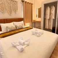 Hammock Houses - 2min Bangrak Beach, hotel i Koh Samui