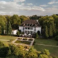 Villa Weisser Berg, хотел в Нойвиед