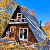 East Stroudsburg में, होटल Lovers Edge A-Frame Private Hot Tub & Sauna