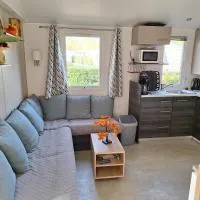 Mobile home 2chs 4à5 pers 32m2 entre Châteaux et Zoo de Beauval, hotel em Onzain