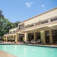 Ebandla Hotel & Conference Centre, hotel i Ballito