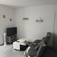 Appartement Périgord blanc, hotel v destinaci Mussidan