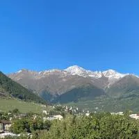 guesthouse NENO, hotelli kohteessa Mestia