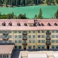 Hotel Auronzo Dolomites, Affiliated by Meliá: Auronzo di Cadore'de bir otel