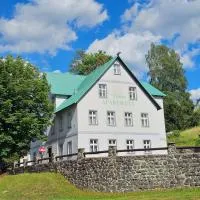Hamr Apartmány: Nové Hamry şehrinde bir otel
