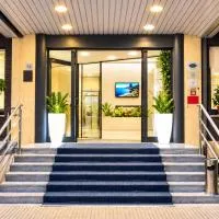Hotel Touring、ファルコナーラ・マリッティマのホテル