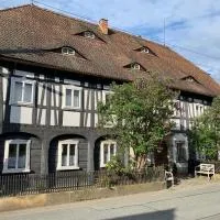 Villa Mandaugold Pension und Ferienwohnungen, hotel in Großschönau