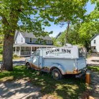 Sylvan Inn Bed & Breakfast, hotel en Glen Arbor