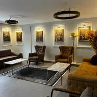 Varna Hotel, хотел в Kesan