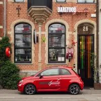 BareFoodGIULIA - Inspiration Hotel, hotel v destinaci Hasselt
