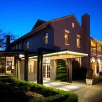 Mineral Springs Hotel Hepburn, hotelli kohteessa Hepburn Springs