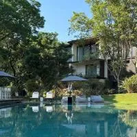 Vivari Hotel and Spa by Mantis, hotel di Johannesburg