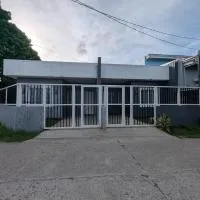 Entire Home Fully Furnished Netflix AC Auto washer and Dryer, hotel in Daet