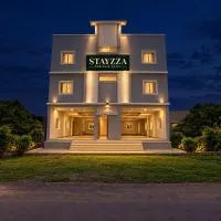 Stayzza Business Hotel: Kattupākkam şehrinde bir otel