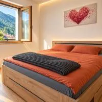 Loly Deluxe Duplex House, Alpine passes Basecamp bikers & Hikers, ξενοδοχείο σε Airolo