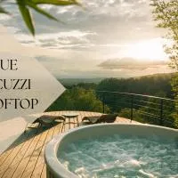 Domaine des Étoiles - Logements Insolites, ξενοδοχείο σε Gillonnay