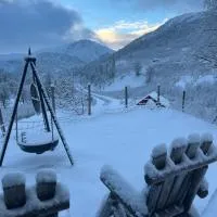 Cabin in Valldalen, Røldal, Hotel in Røldal