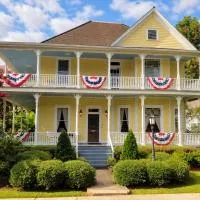 Queen Anne Bed and Breakfast, хотел в Накотиш