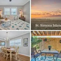 Pierside Retreat Saint Simons Island 3BR Sleeps 8、Saint Simonsのホテル