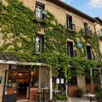 Hôtel restaurant Beauséjour, hotel u gradu Berre-des-Alpes