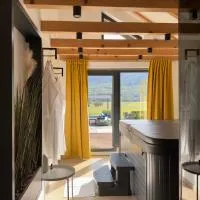 Liko Diko holiday home - peaceful wellness retreat in nature, hotell i Gospić