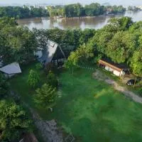 Viesnīca Kaitoon's River House pilsētā Ratčaburi
