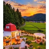 Nordic Mountain Cabin Lake Biwa, hotell i Takashima