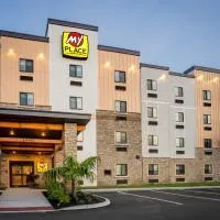 My Place Hotel-Port Charlotte-Punta Gorda, FL, хотел в Пунта Горда