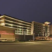 Embassy Suites Omaha- La Vista/ Hotel & Conference Center, hotel u gradu 'La Vista'