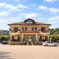 Bujtina ALDOR, hotell i Berat