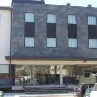 Hotel Alfinden, hotel u gradu 'Puebla de Alfindén'