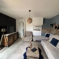 Charmant T2, Cl 3 étoiles, 4 Lits, 4 personnes et 1enfant, parking et terrasse, hotel em Saint-Sever