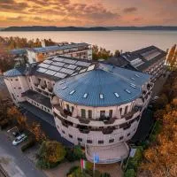 Viesnīca Hotel Wellamarin pilsētā Zamardi