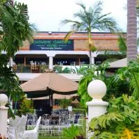 Gatimene Gardens Hotel, хотел в Meru