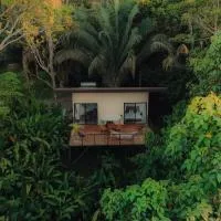 Maze Lodge - Boutique Hotel, hotel en Puerto Jiménez