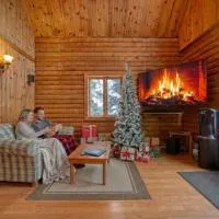 Chalet Aigle Ski in-out Appalaches Park 16 Guests, hotel di Saint-Paul-de-Montminy