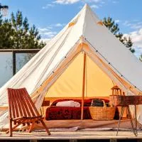 Glamping Octli - Santuario de las Luciernagas X NANTLI LIVING, hotelli kohteessa Nanacamilpa