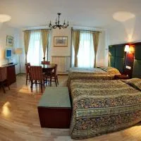 Zamek w Dzięgielowie, hotel a Dzięgielów