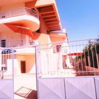Georgios Apartments, hotel u gradu Sotirítsa