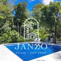 Janzo House โรงแรมในBan Khlong Mat