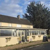 The Flying Fish Stables, hótel í Ilminster