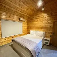 Cherry farm, hotel Ajlounban