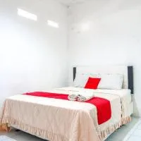RedDoorz near Eco Green Park Batu, hotel in Batu