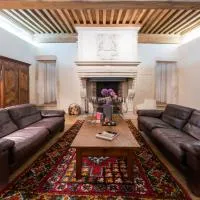 Teritoria Château de Besseuil, hotel in Clessé